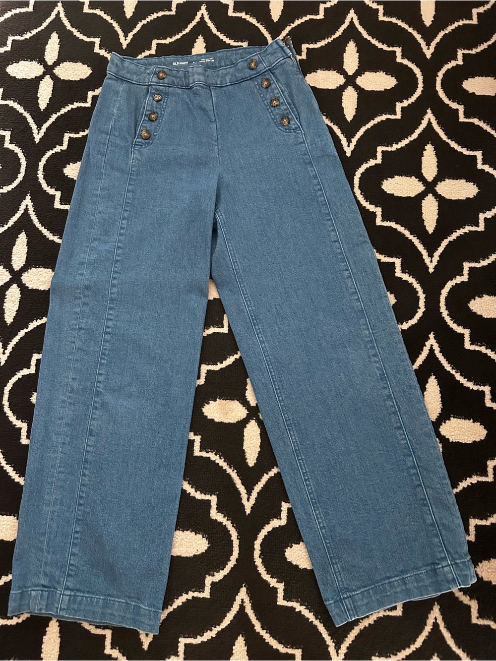 Old Navy Blue High-Waist Wide Leg Jeans with Decorative Buttons
